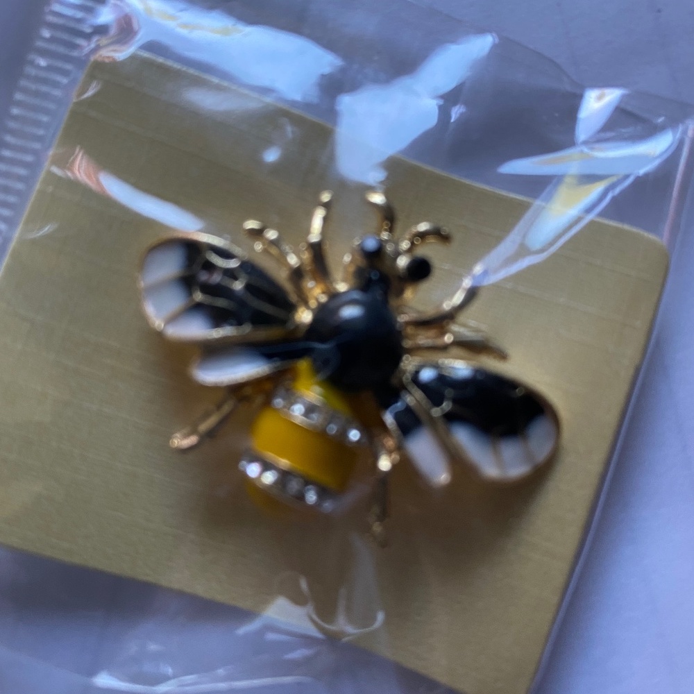 Womens pin
